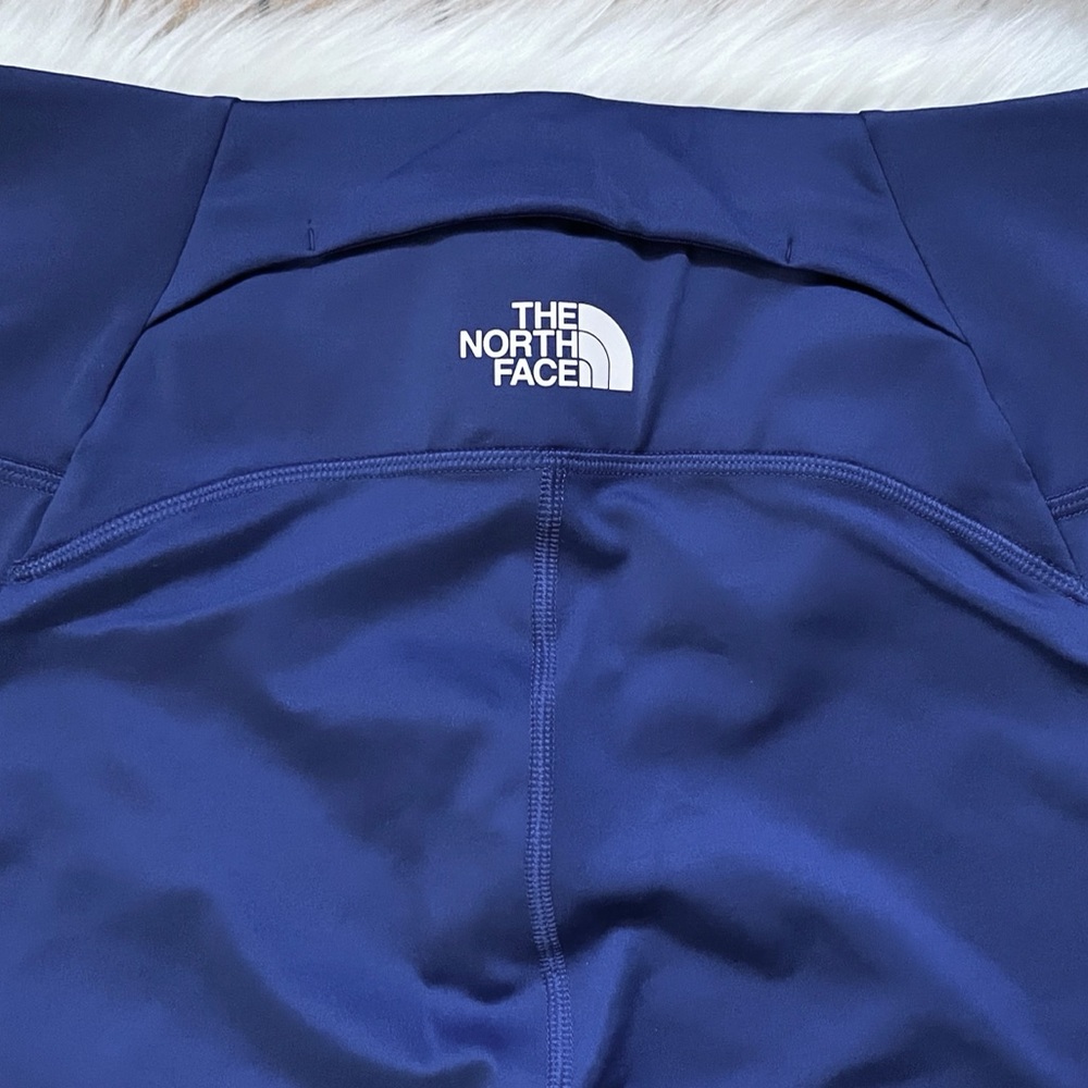 The North Face Women’s Cloud Roll Tights High Rise - Picture 3 of 8